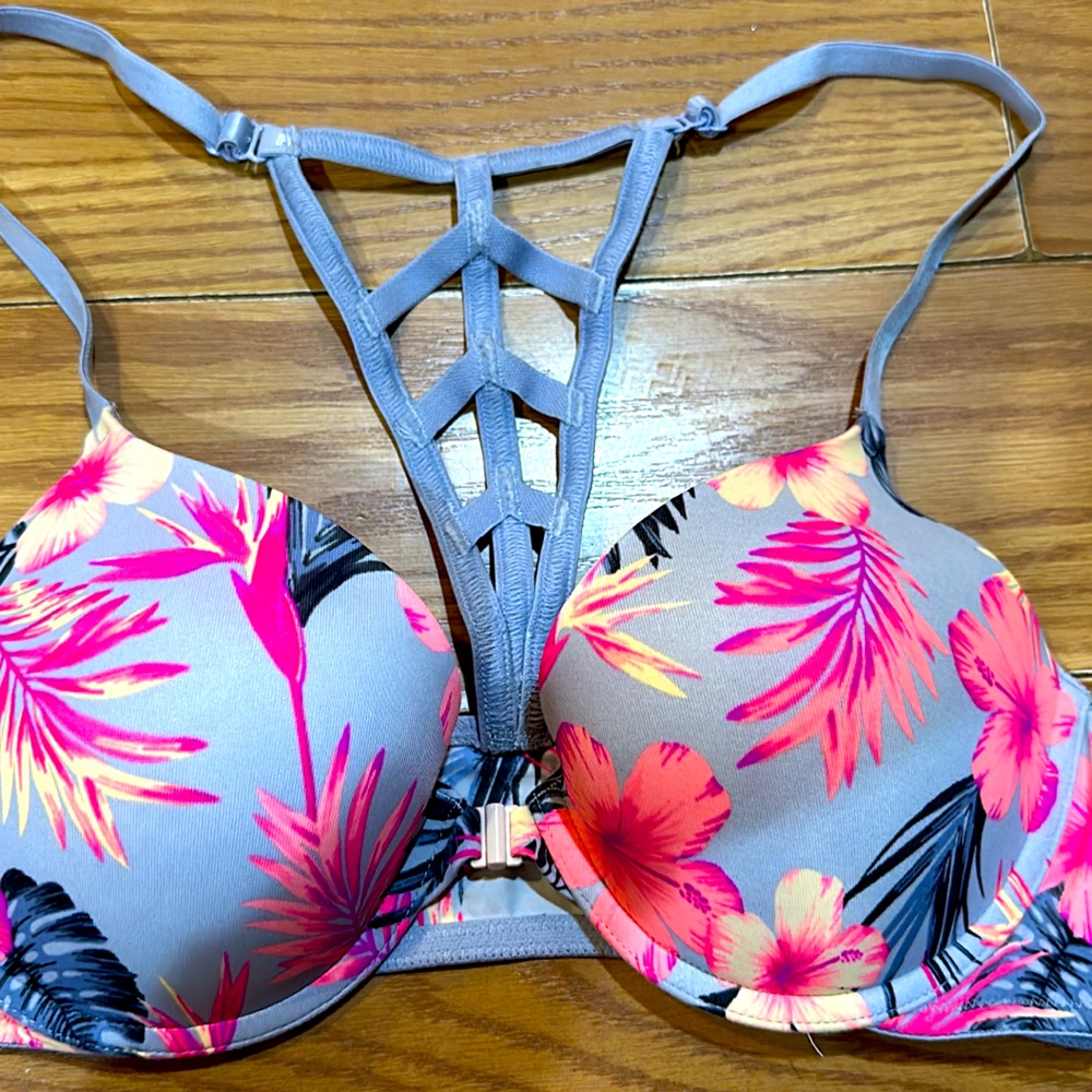 Racer back Vs bra
